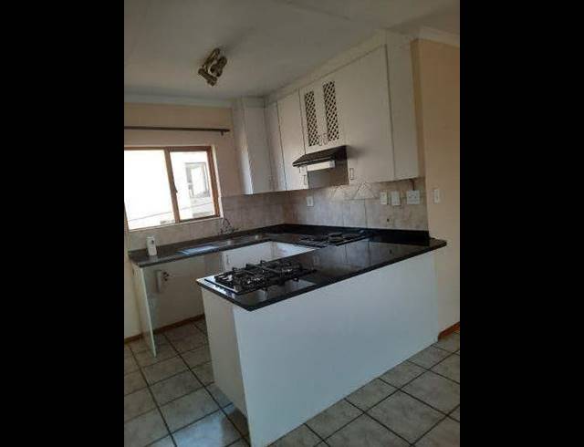 2 BEDROOM PROPERTY TO RENT IN MONDEOR